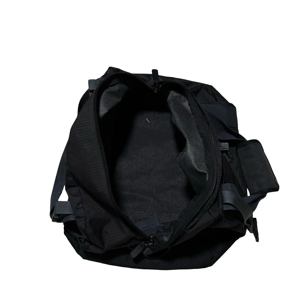EAGLE CREEK ES Cargo Duffel Gear Bag Ripstop Nylon Black Gray Medium 24x12x11